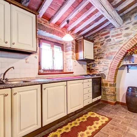 Sumptuous Manor Near With Private Pool Cortona