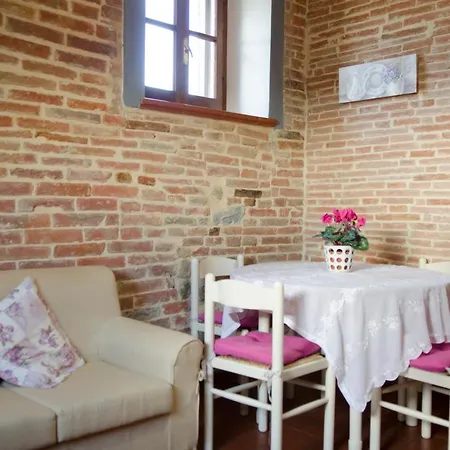 Sumptuous Manor Near With Private Pool Casa vacanze