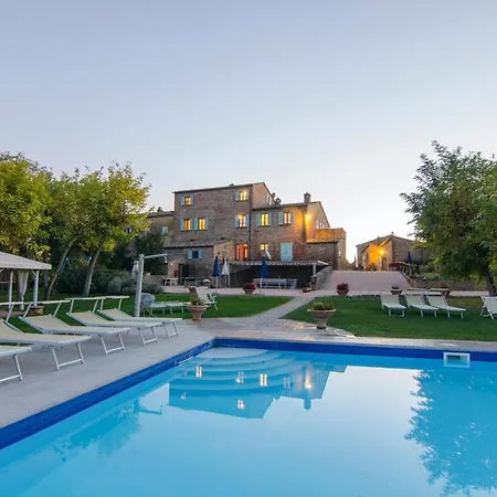 Casa vacanze Sumptuous Manor Near With Private Pool